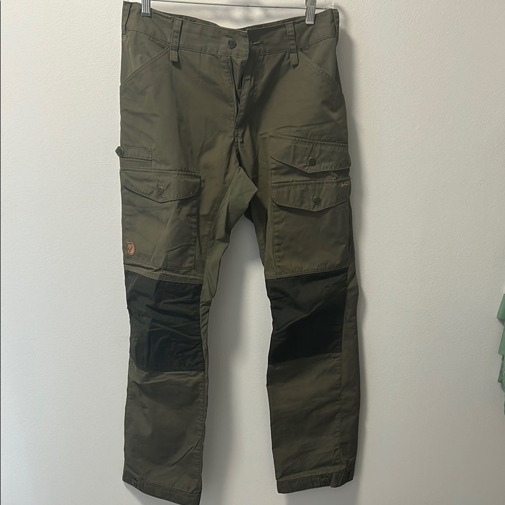 FJALLRAVEN Cargo Pants, olive green
